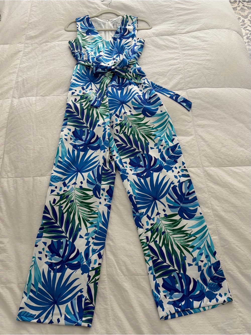 Sleeveless Blue & Green Tropical Print Jumpsuit